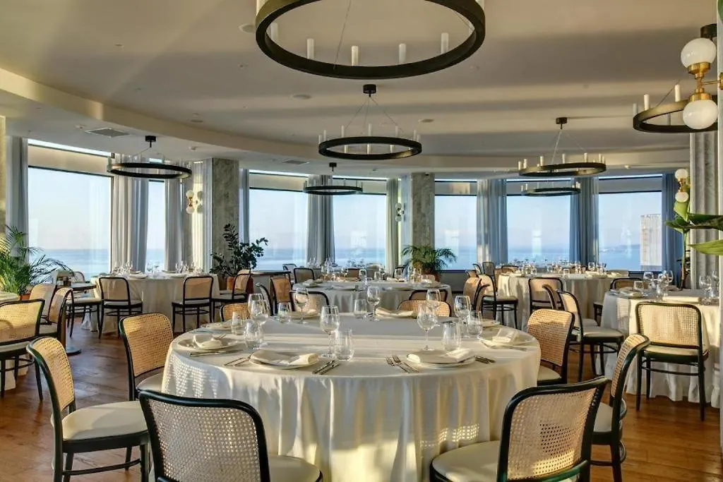Holliday In Orbi Apartment Batumi