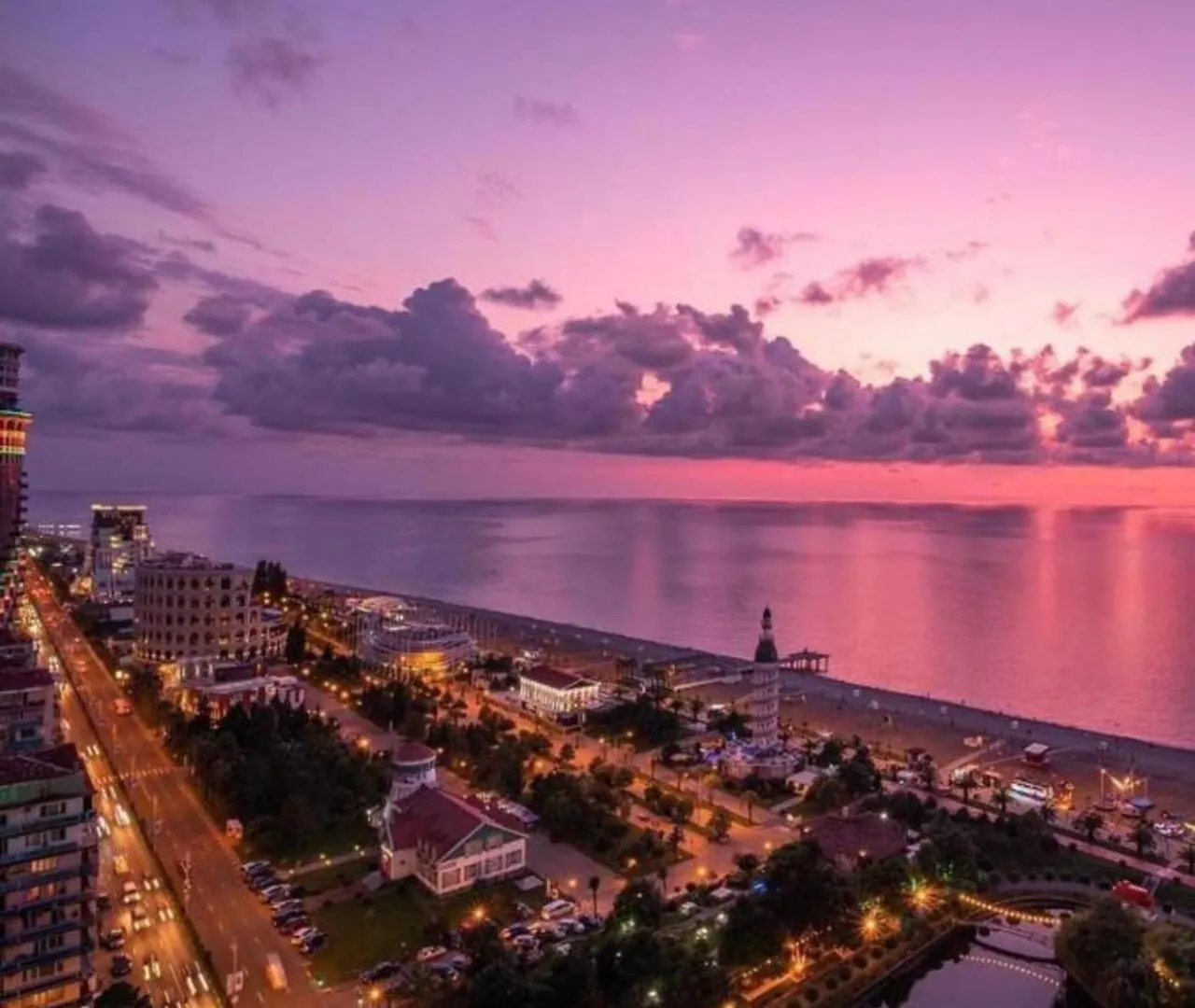 Holliday In Orbi Apartment Batumi